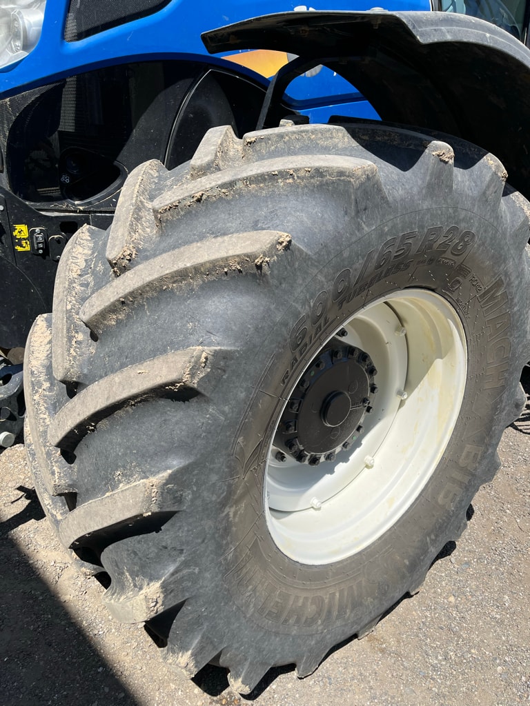 Tracteur NEW HOLLAND T7.245 - photo slide 6