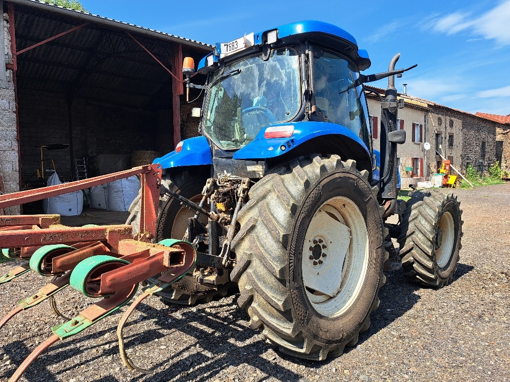 Tracteur NEW HOLLAND T6030 PLUS 6.7L - photo slide 7