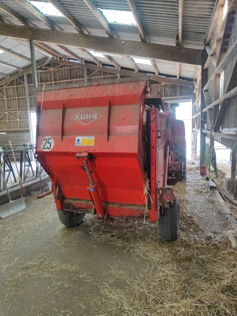 Desileuse pailleuse KUHN PRIMOR 3570 - photo slide 3