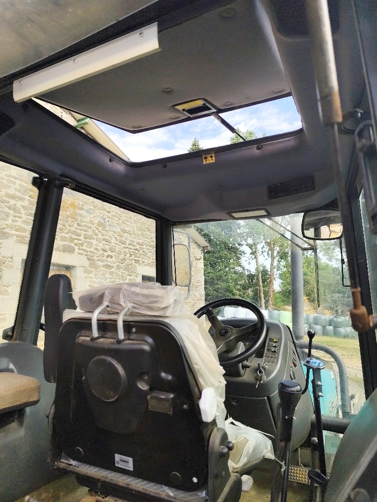 Tracteur VALTRA Valmet 865 - photo slide 5