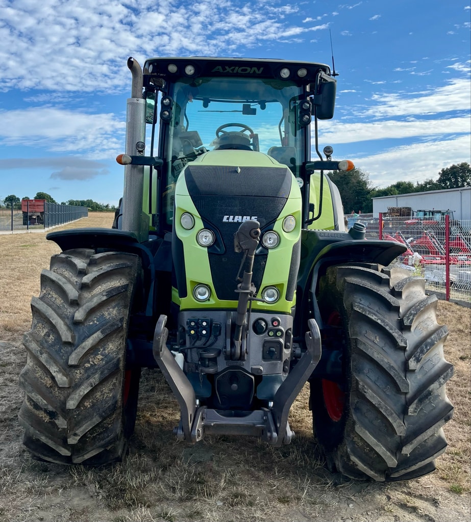 Tracteur CLAAS AXION 810 CMATIC CEBIS - photo slide 5