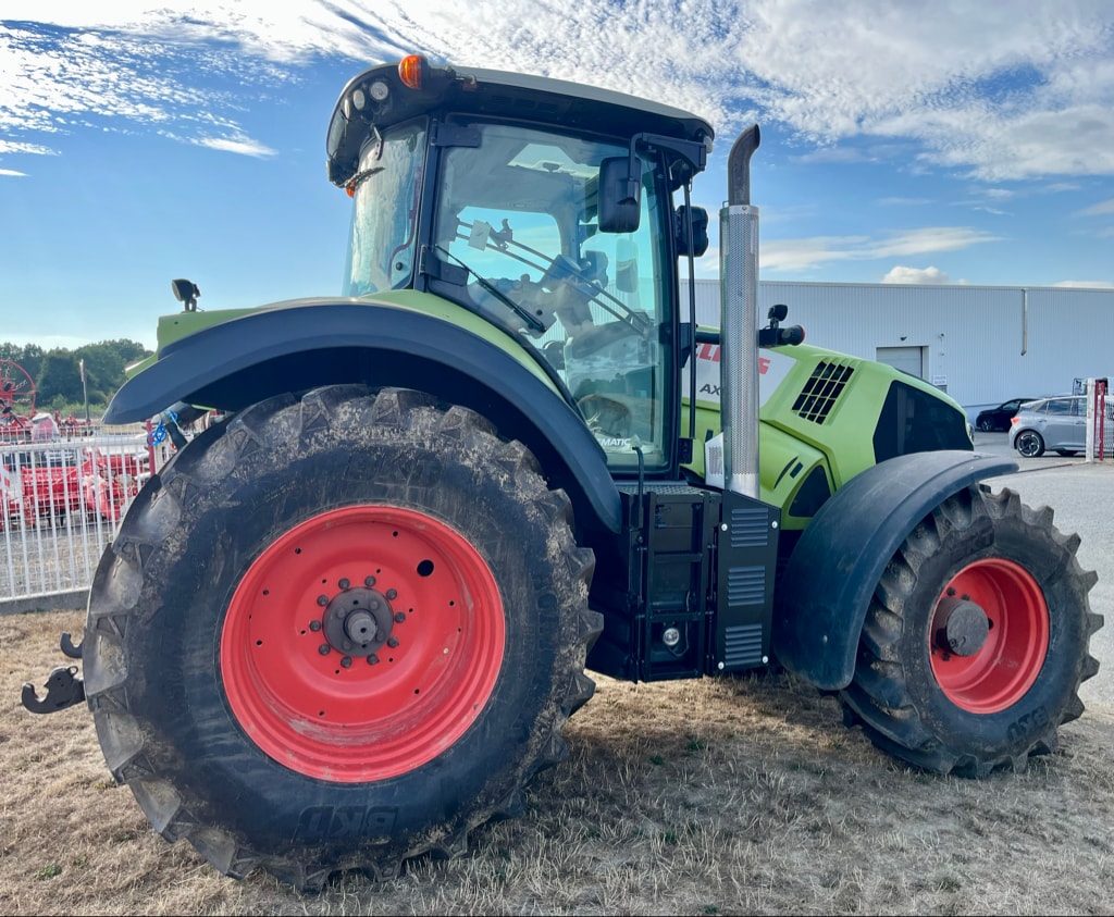 Tracteur CLAAS AXION 810 CMATIC CEBIS - photo slide 4