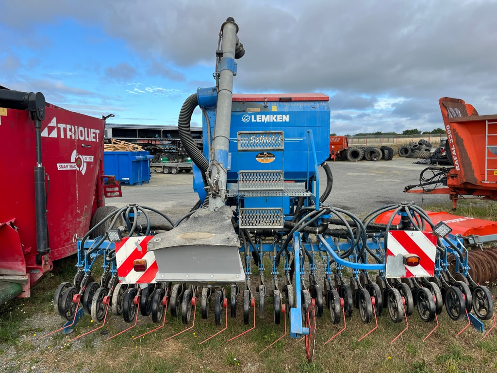 Semoir en ligne LEMKEN SOLITAIR 9 4m50 REPLIABLE - photo slide 16