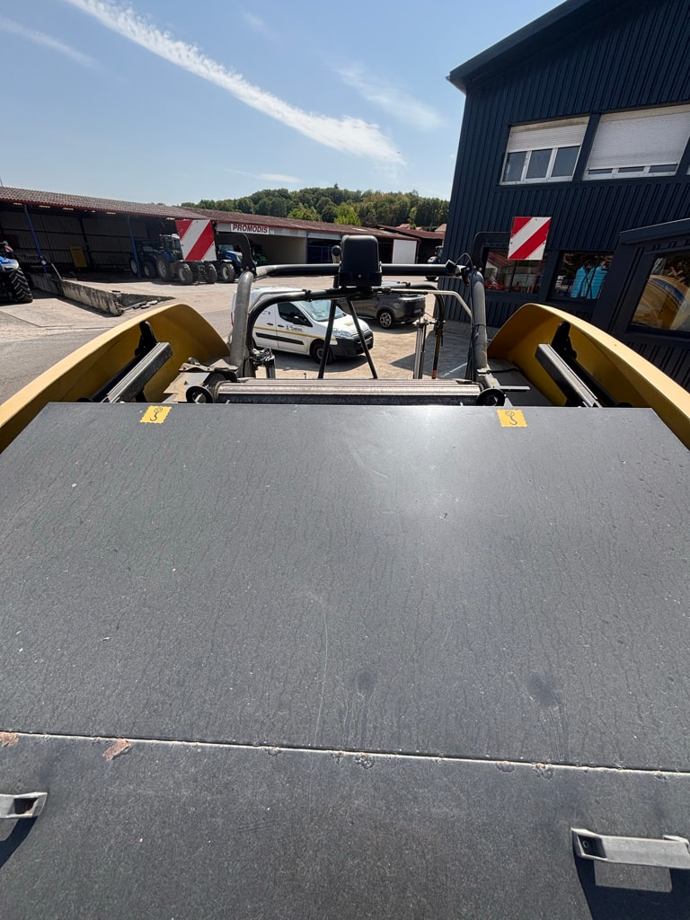 Presse enrubanneuse NEW HOLLAND ROLL BALER 125 COMBI - photo slide 10