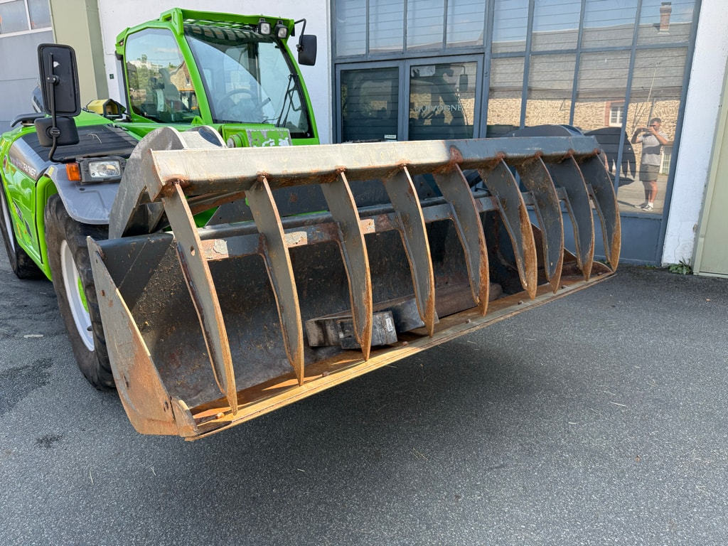 Telescopique MERLO TF 35.7 CS 140 - photo slide 18