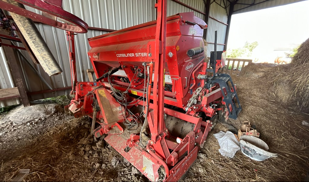 Semoir en ligne KUHN Combiliner sitera 3000 - photo slide 1