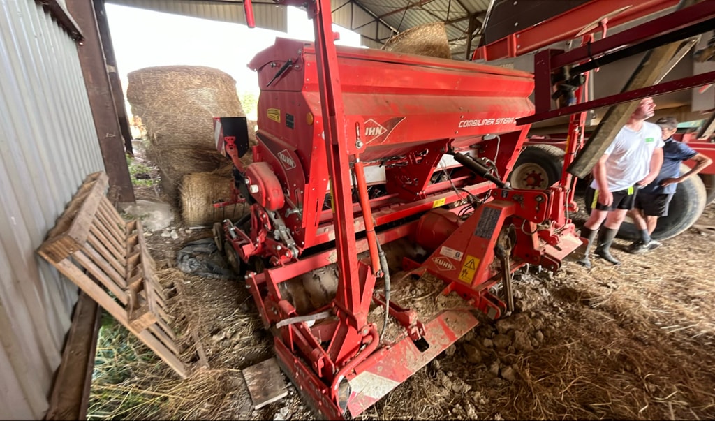 Semoir en ligne KUHN Combiliner sitera 3000 - photo slide 2