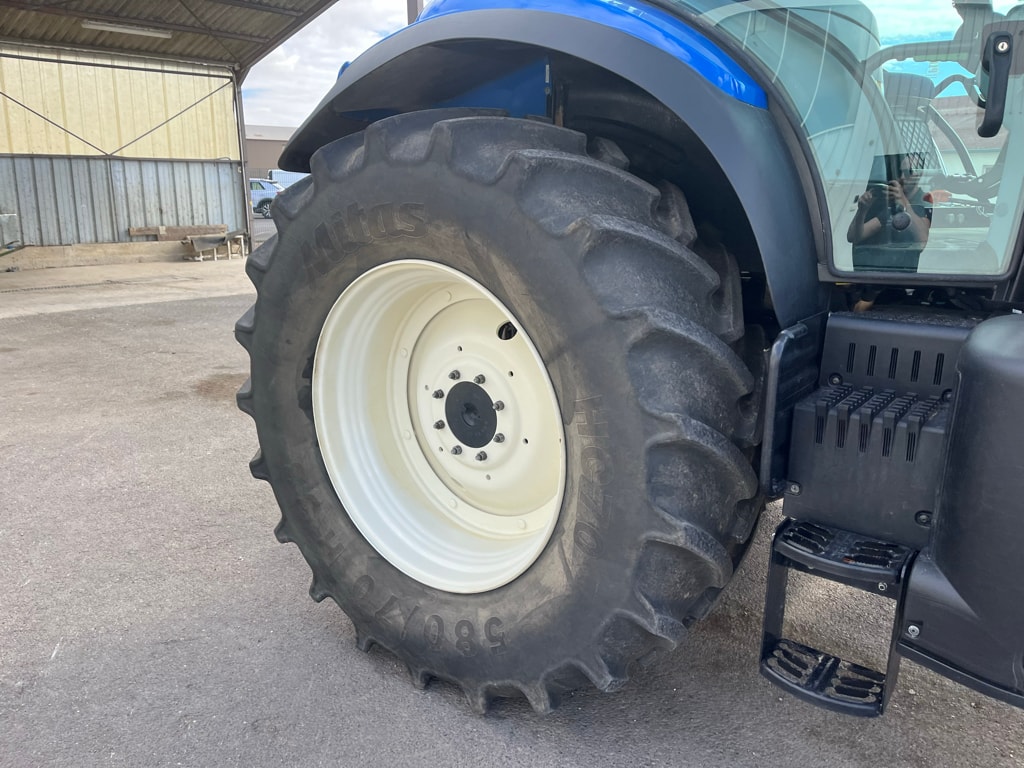 Tracteur NEW HOLLAND T7.165 S - photo slide 8