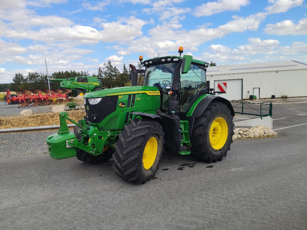 Tracteur JOHN DEERE 6R250 - photo slide 1