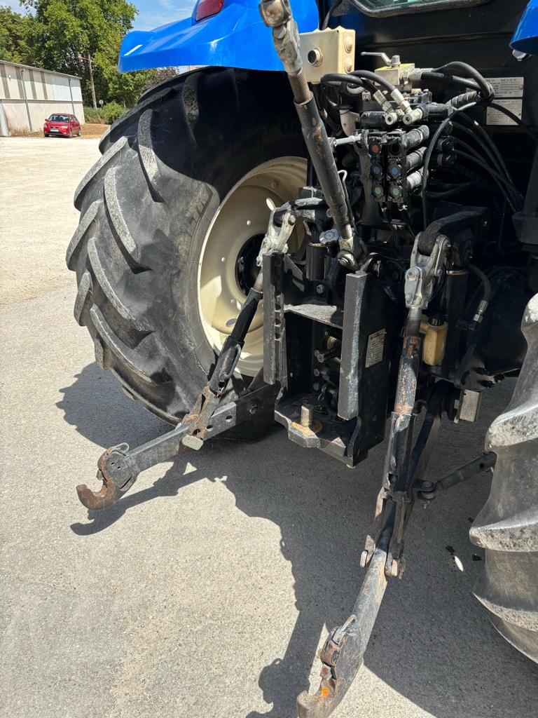 Tracteur NEW HOLLAND T6.120 - photo slide 13
