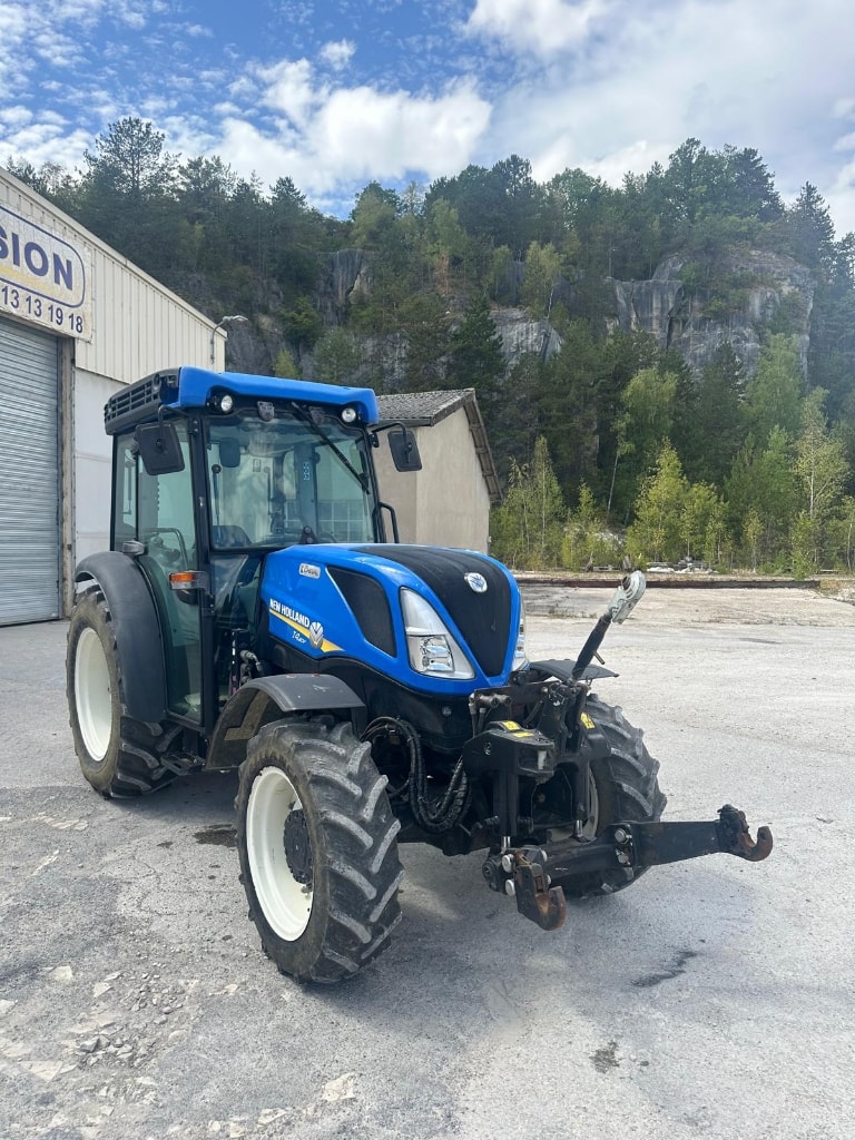 Tracteur fruitier NEW HOLLAND  T4.80 F - photo slide 2