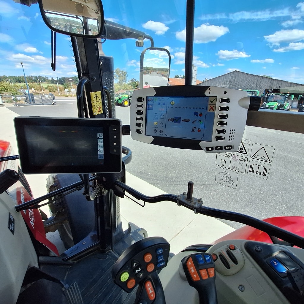 Tracteur MASSEY FERGUSON 7726 S - photo slide 19