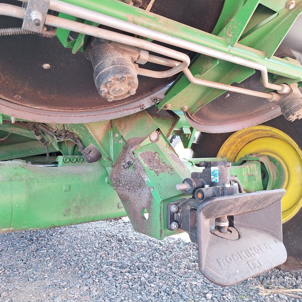 Moissonneuse JOHN DEERE T550i - photo slide 10