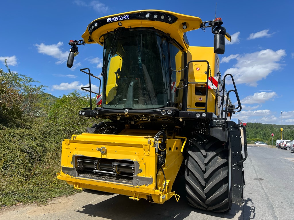 Moissonneuse NEW HOLLAND CR 9.90 REVELATION - photo slide 2