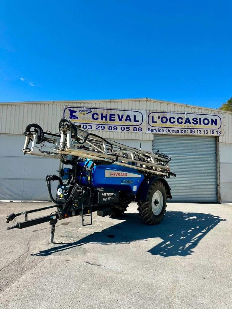 Pulverisateur EVRARD Meteor 4200 blue line - photo slide 1