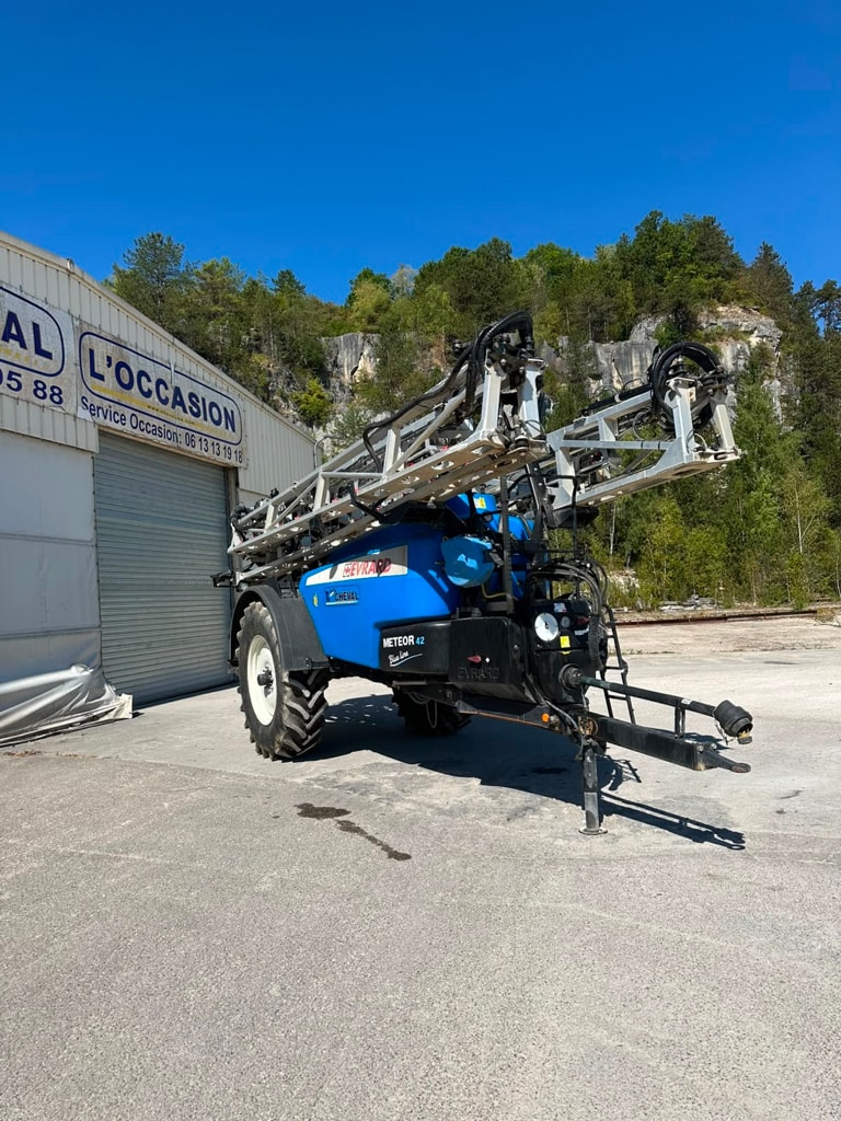 Pulverisateur EVRARD Meteor 4200 blue line - photo slide 2