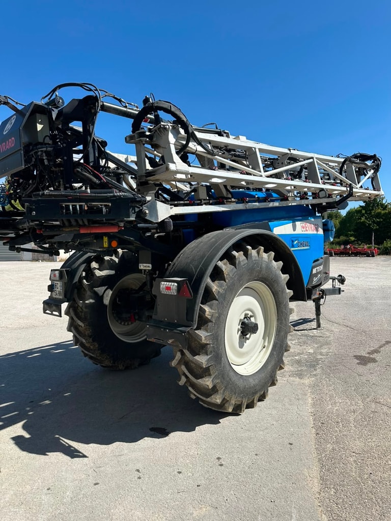 Pulverisateur EVRARD Meteor 4200 blue line - photo slide 4