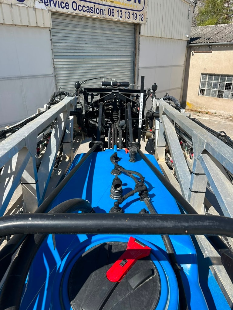 Pulverisateur EVRARD Meteor 4200 blue line - photo slide 7