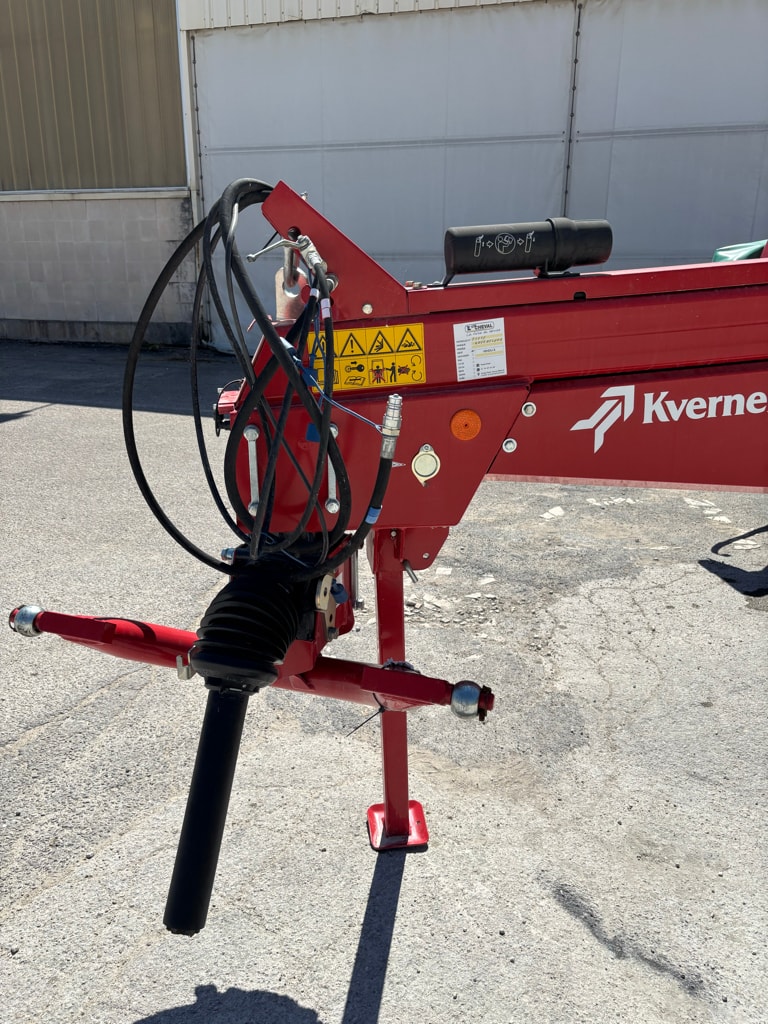 Faucheuse conditionneuse KVERNELAND 4332 LT  - photo slide 10