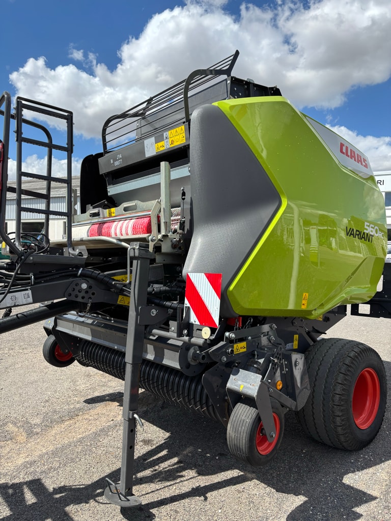 Presse balles rondes CLAAS VARIANT 560 RC - photo slide 2