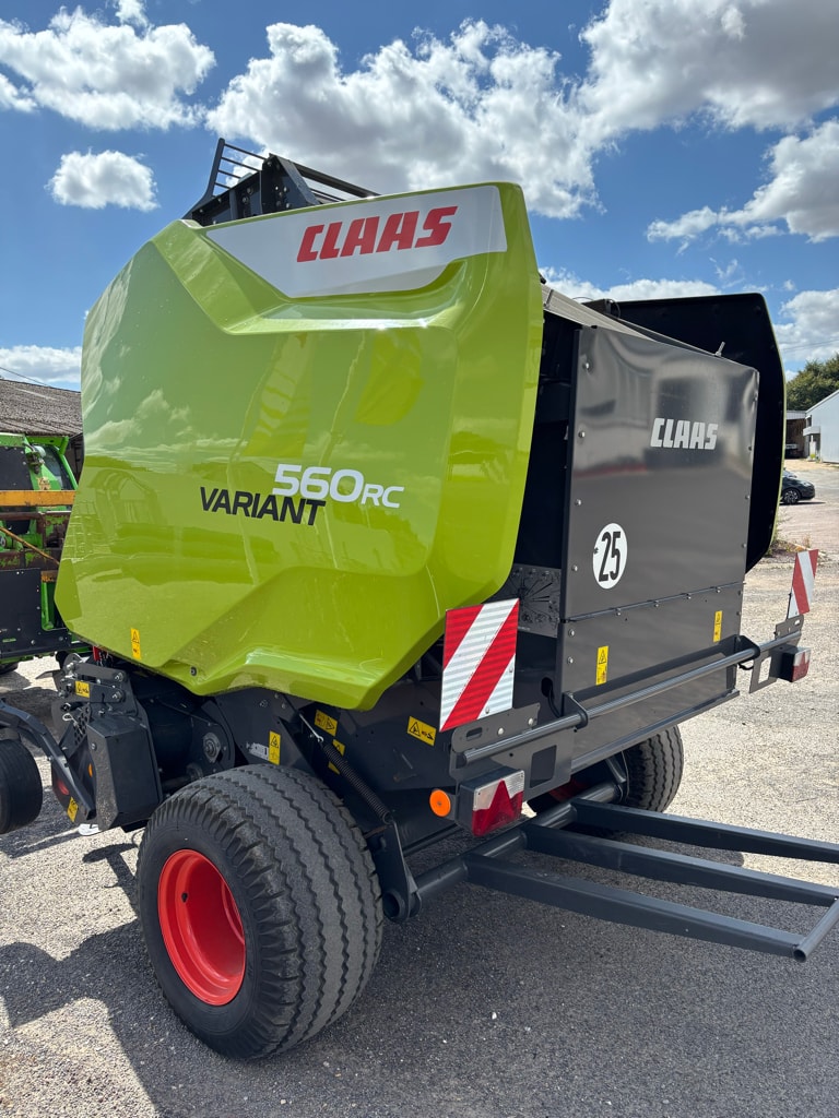 Presse balles rondes CLAAS VARIANT 560 RC - photo slide 5