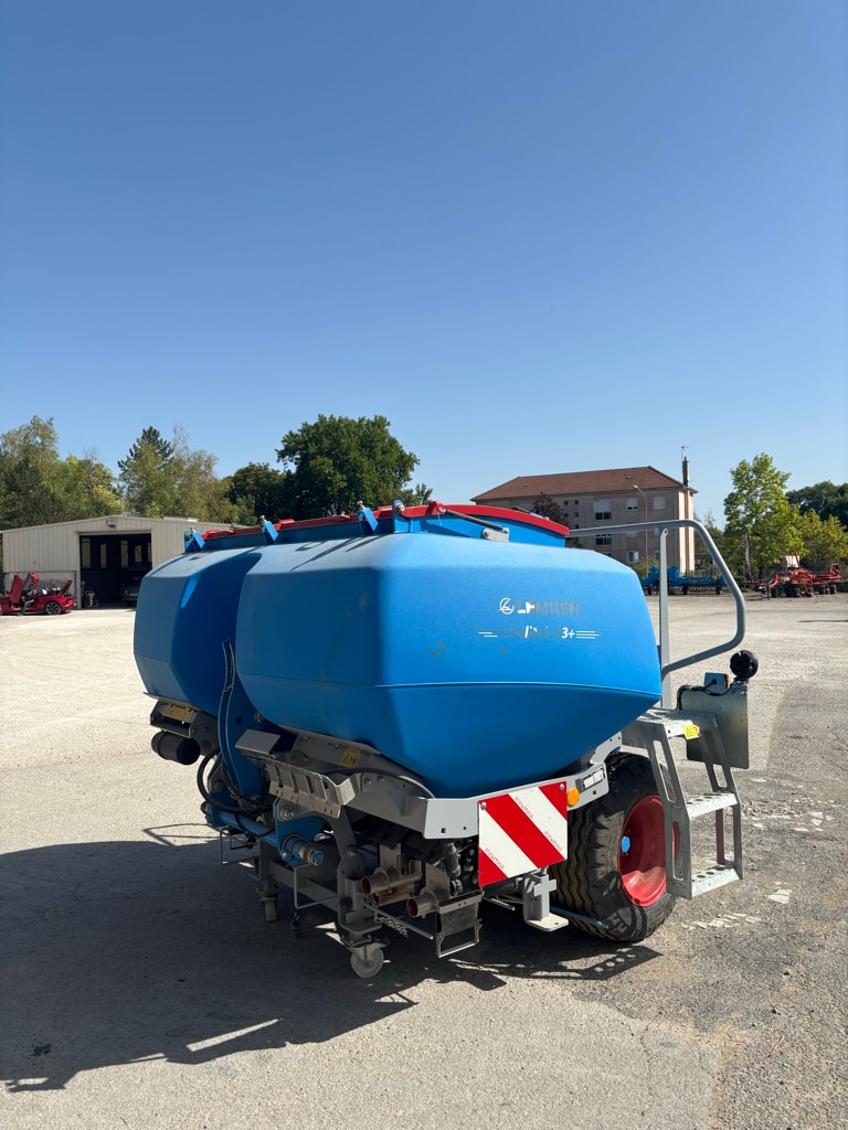 Trémie frontale LEMKEN Solitaire 23+ - photo slide 3