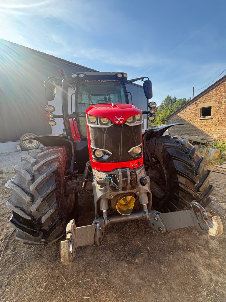 Tracteur MASSEY FERGUSON 7718S DYNA-6 EXCLUSIVE - photo slide 2