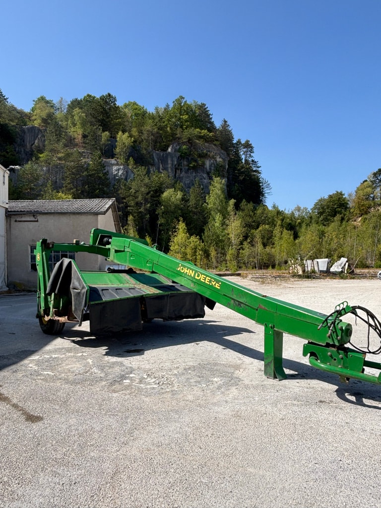 Faucheuse conditionneuse JOHN DEERE 730 - photo slide 2