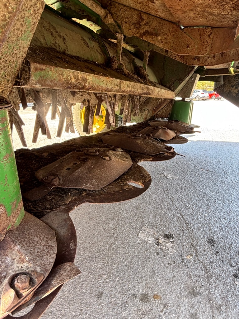 Faucheuse conditionneuse JOHN DEERE 730 - photo slide 11