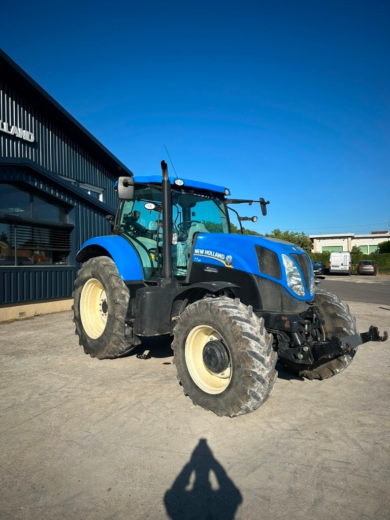 Tracteur NEW HOLLAND T7.185 Classic - photo slide 2