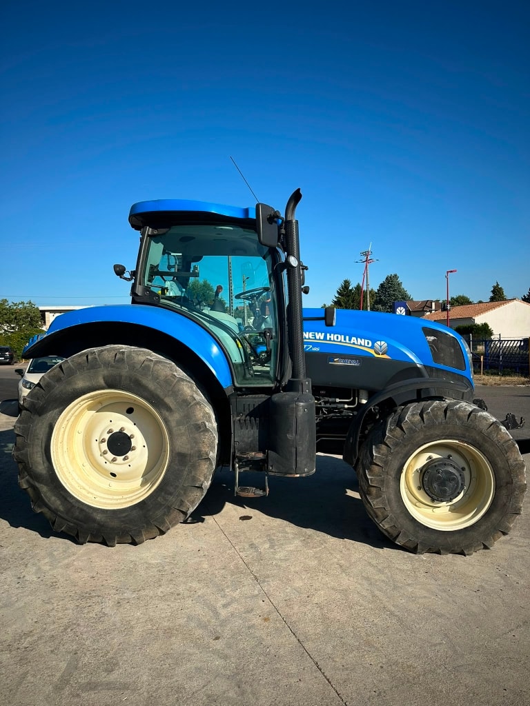 Tracteur NEW HOLLAND T7.185 Classic - photo slide 5