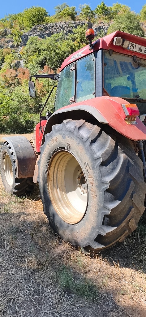 Tracteur CASE IH CVX 150 - photo slide 3