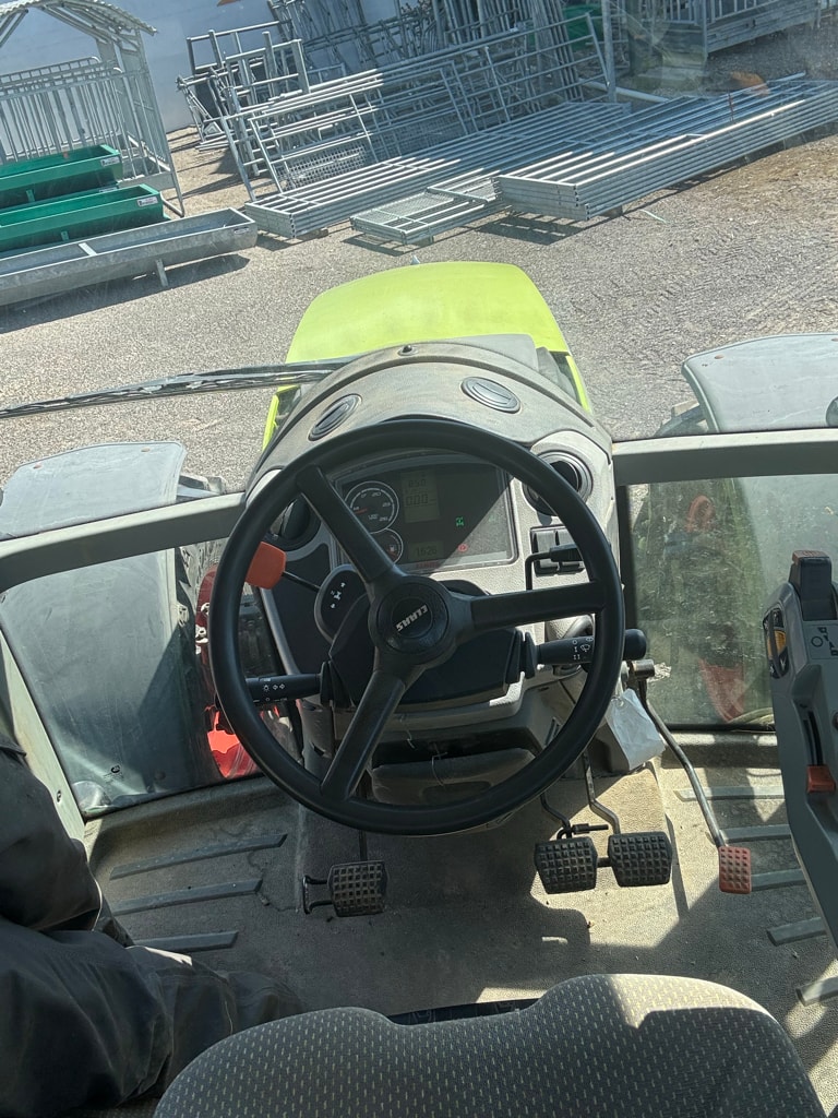 Tracteur CLAAS ARION 640 CEBIS - photo slide 11