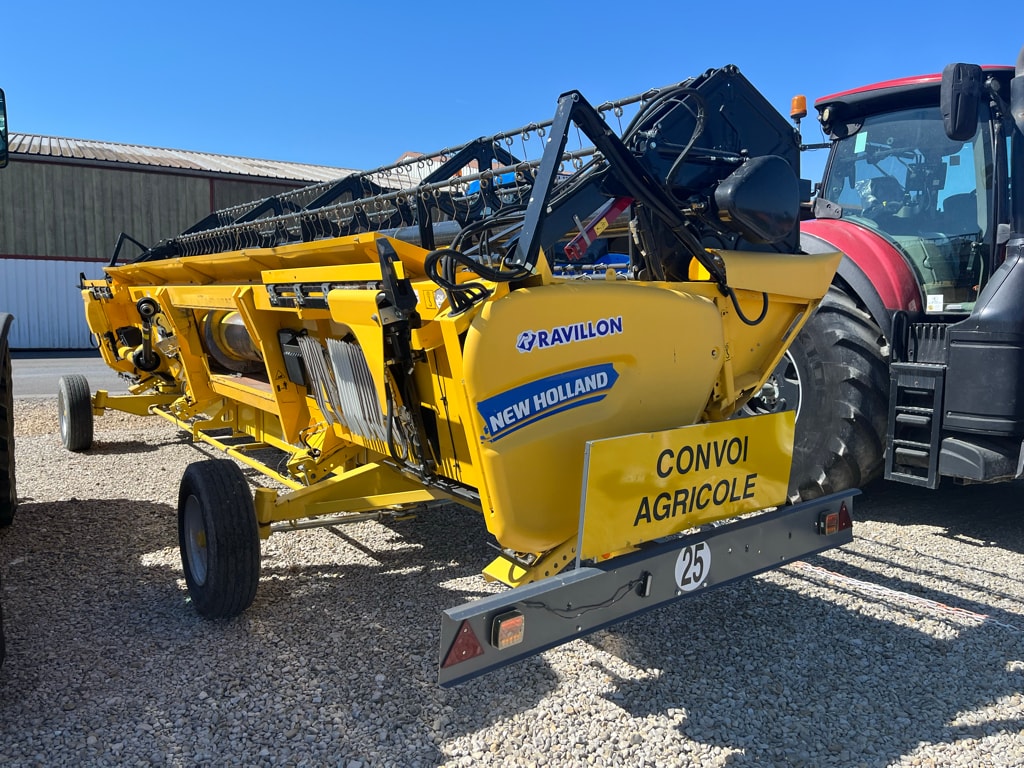 Moissonneuse NEW HOLLAND CX8.70 - photo slide 13