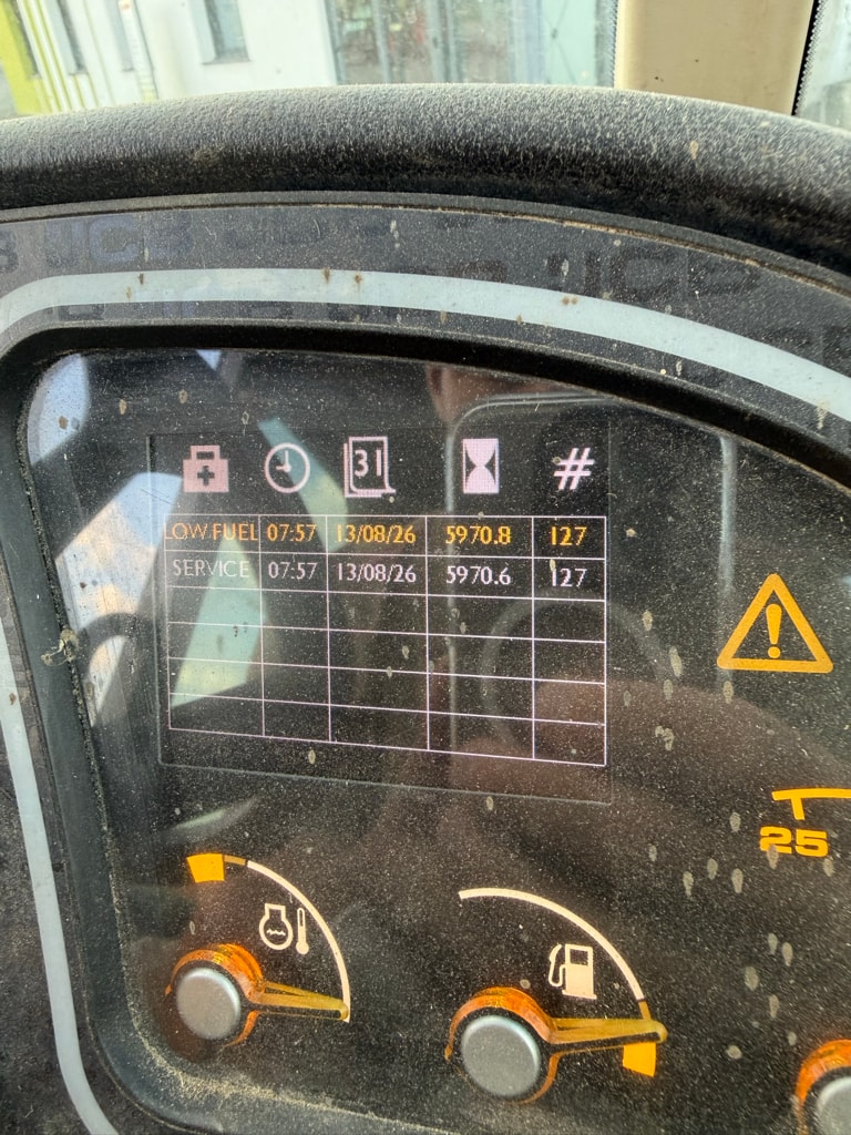 Telescopique JCB 536-60 AGRI PRO - photo slide 6