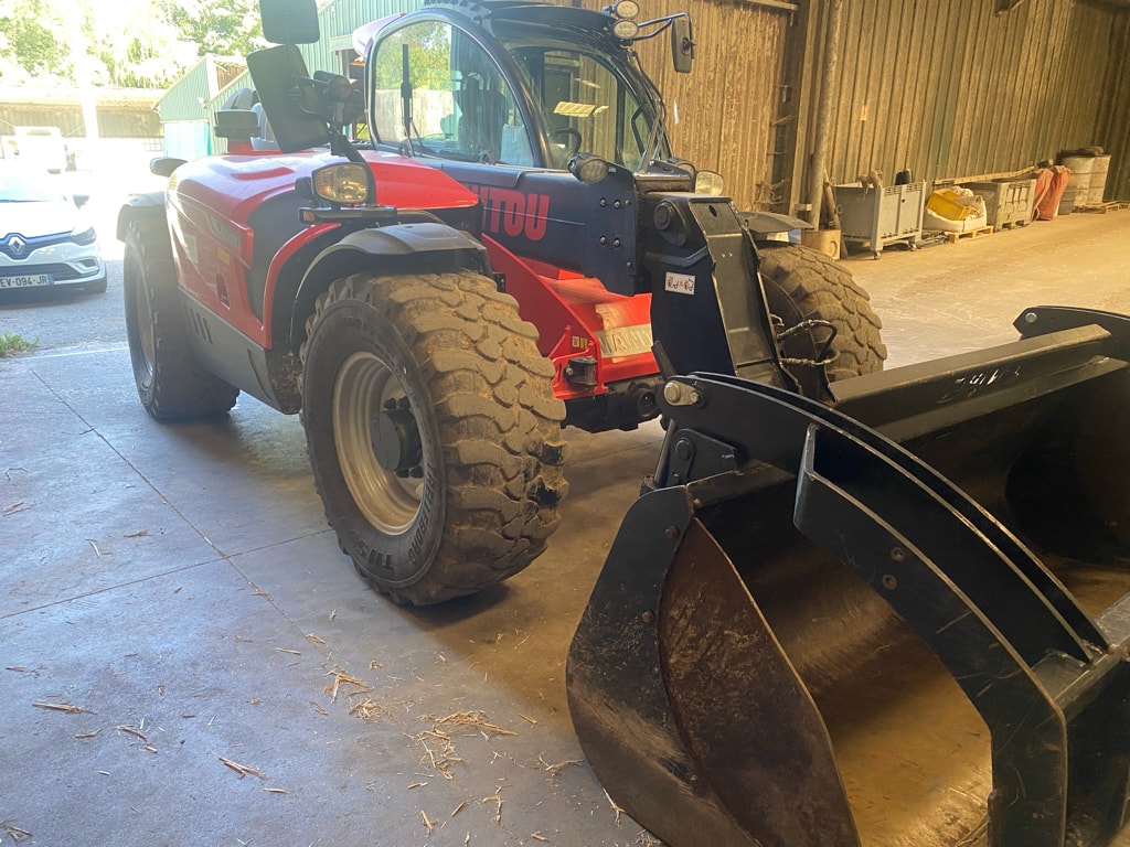 Telescopique MANITOU NEWAG 741-140 V+ - photo slide 5