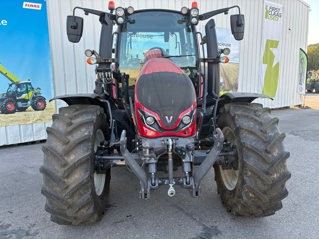 Tracteur VALTRA G135  active - photo slide 2