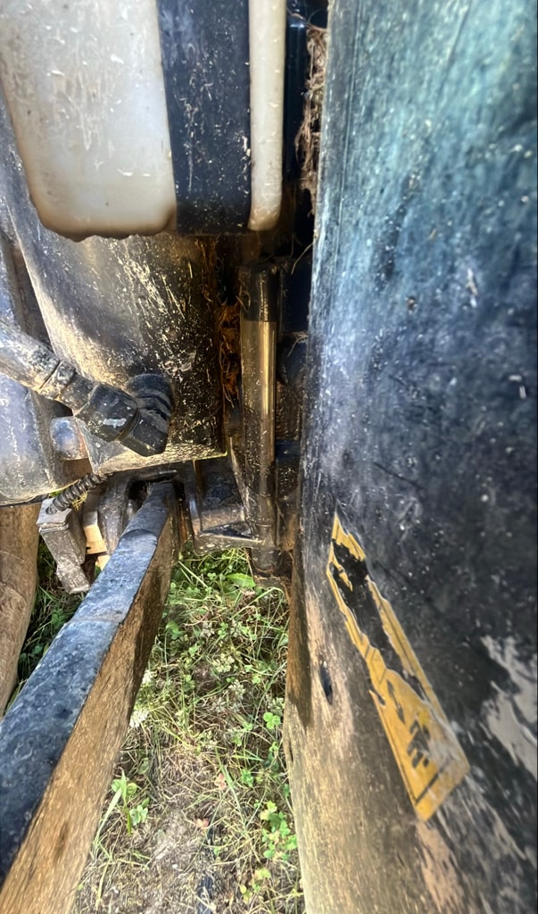 Tracteur chargeur NEW HOLLAND T7210 - photo slide 7
