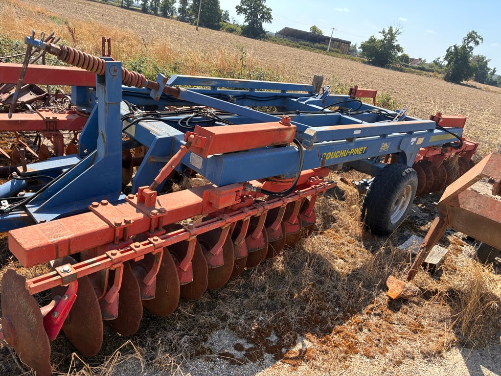 Cover crop SOUCHU PINET AVH 44B - photo slide 2