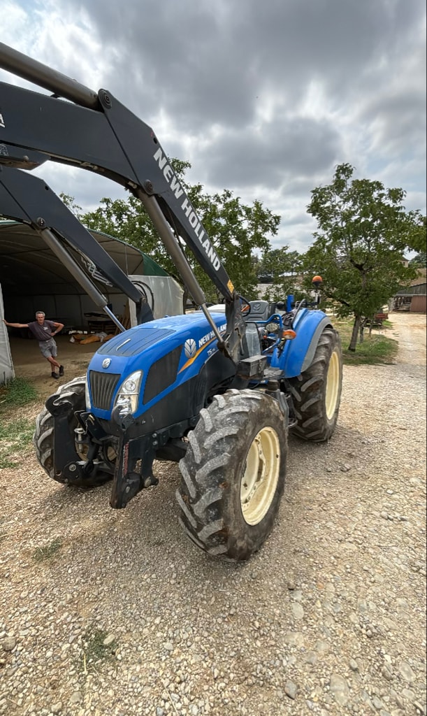 Tracteur chargeur NEW HOLLAND T5.95 dual Cmd arceau - photo slide 1