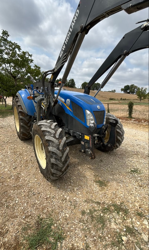 Tracteur chargeur NEW HOLLAND T5.95 dual Cmd arceau - photo slide 2