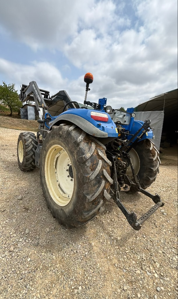 Tracteur chargeur NEW HOLLAND T5.95 dual Cmd arceau - photo slide 4