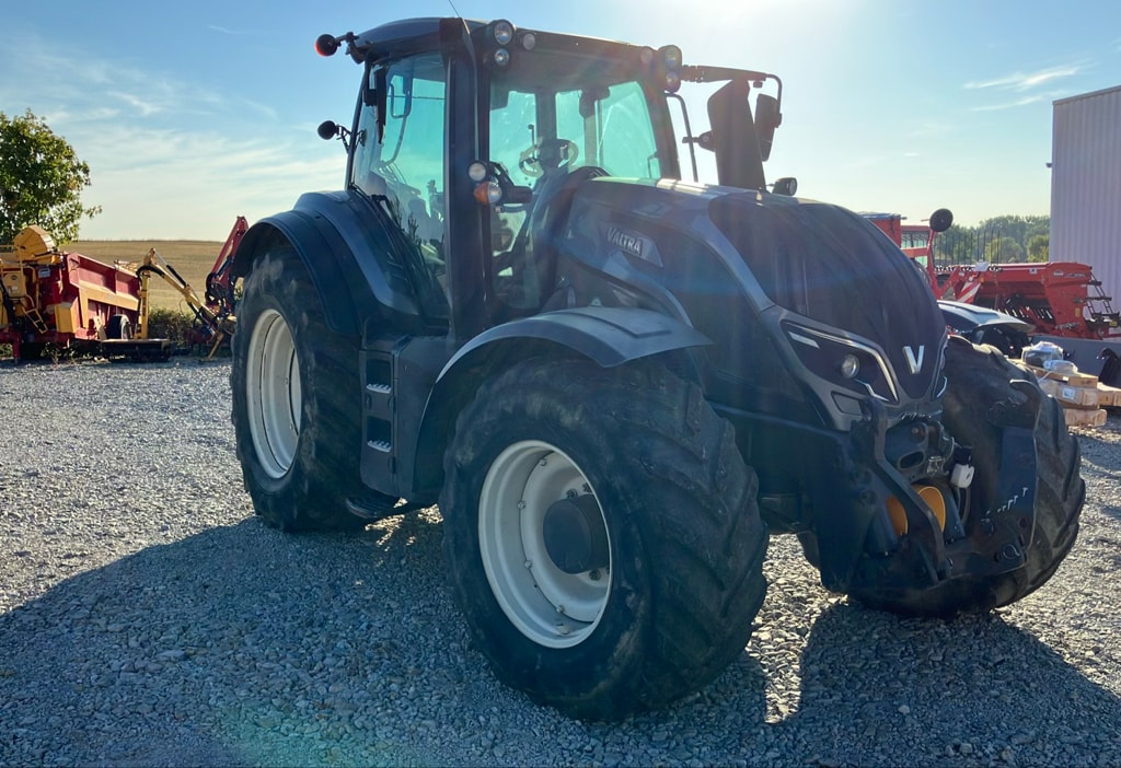 Tracteur VALTRA T 174e D SmartTouch - photo slide 2