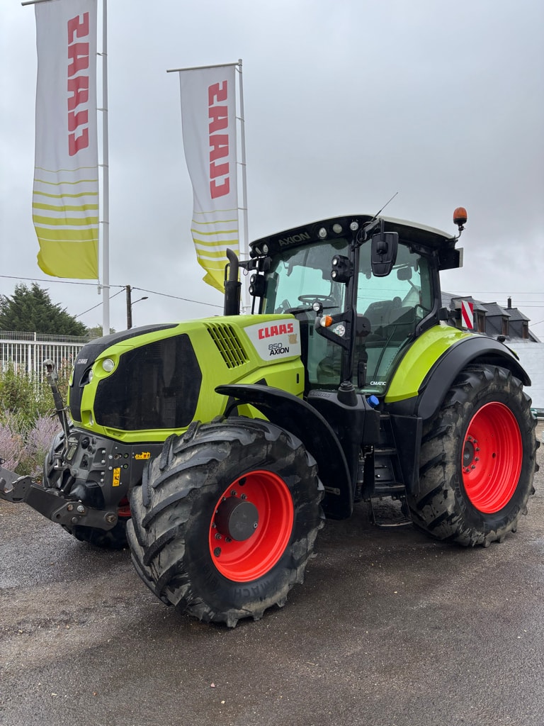 Tracteur CLAAS AXION 850 - photo slide 1