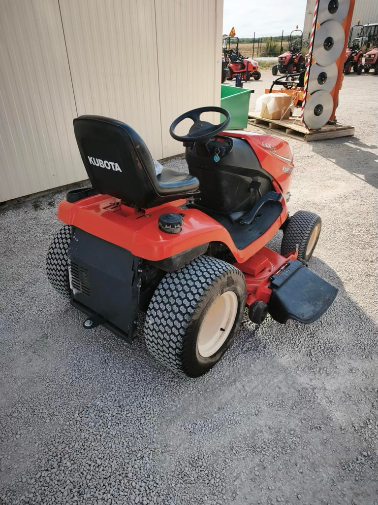 Tondeuse autoportee KUBOTA GR2120S - photo slide 3