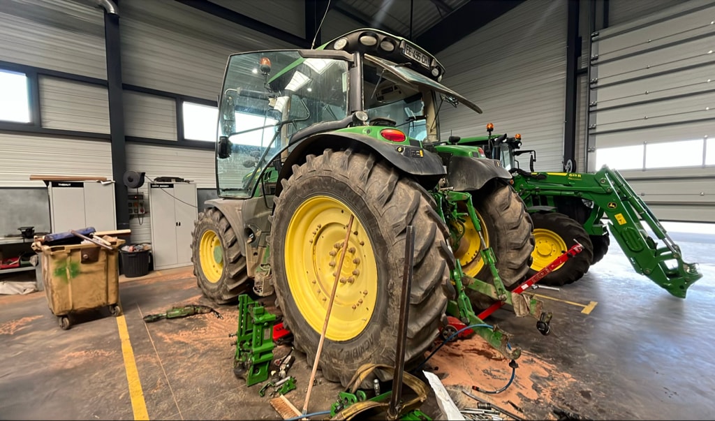 Tracteur JOHN DEERE 6175R - photo slide 4