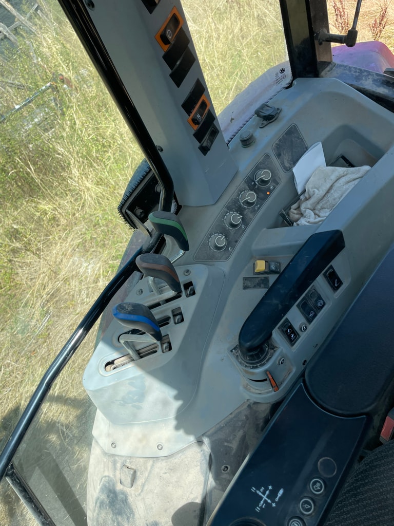 Tracteur VALTRA A 75 - photo slide 5