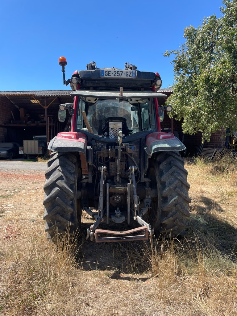Tracteur VALTRA A 75 - photo slide 6