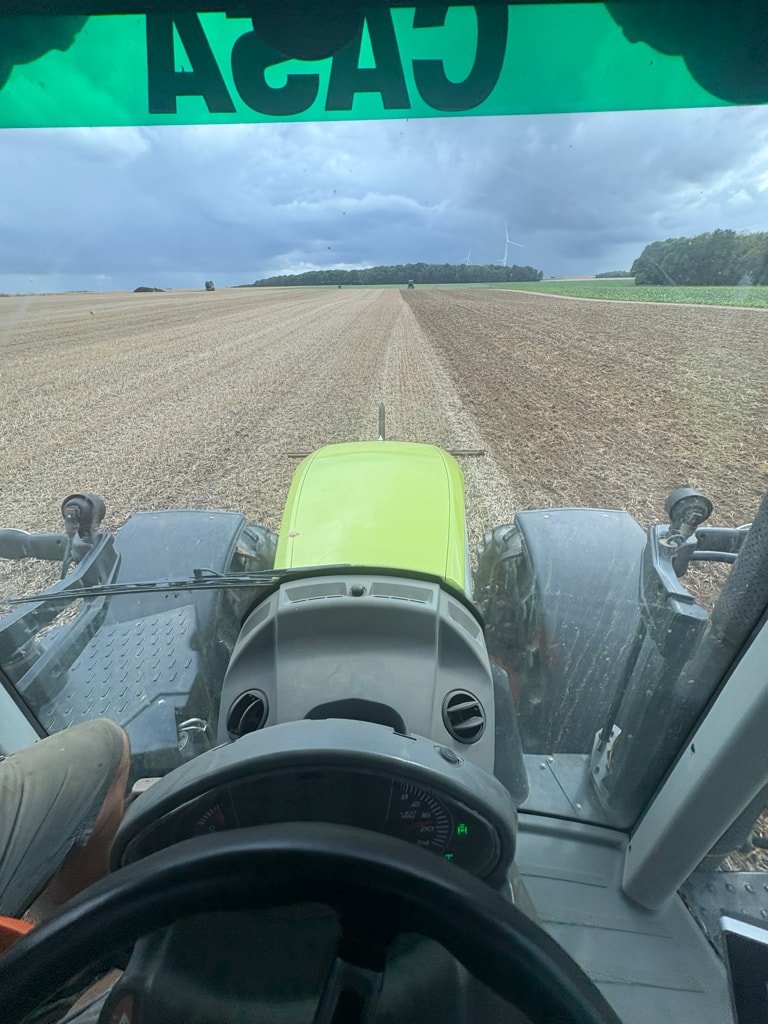 Tracteur CLAAS Arion 660 CMATIC CEBIS - photo slide 5
