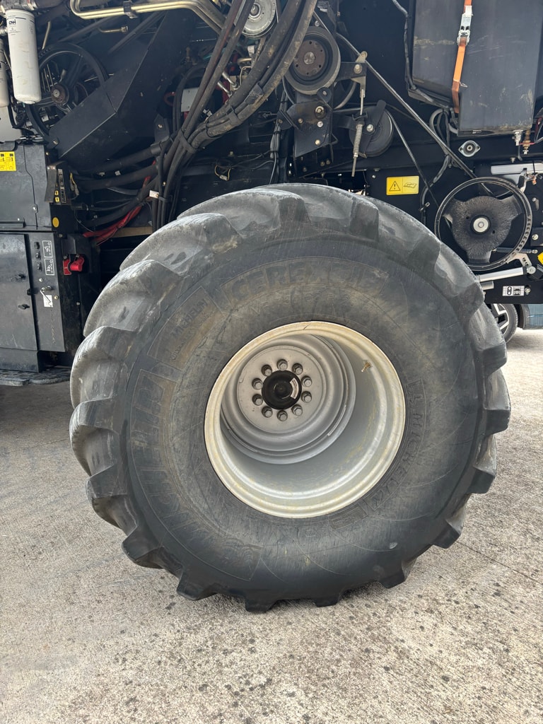 Moissonneuse CASE IH AXIAL-FLOW 9240 smart trax - photo slide 43